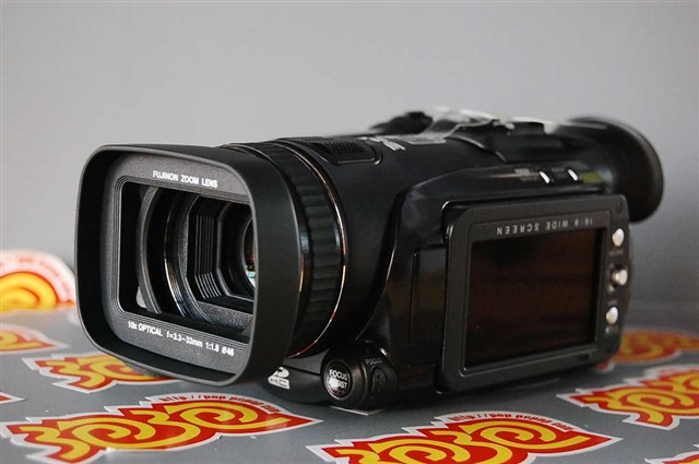 数码摄像机终极体验 JVC GZ-HD7AC影像探秘